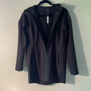 Lululemon hooded rain coat